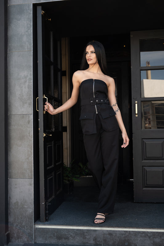 Noir Sophisticate Outfit